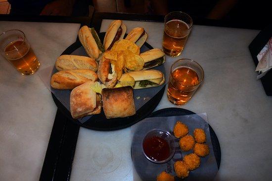 100 Montaditos