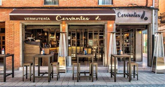 Cervantes 10 Vermutería