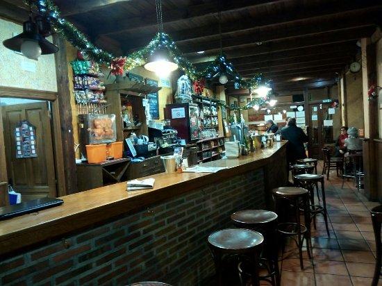 La Taberna Cazurra