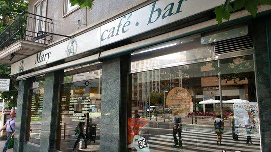 Mary Cafe Bar
