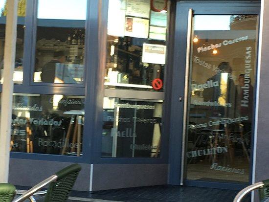 Cafe Bar Dirdam