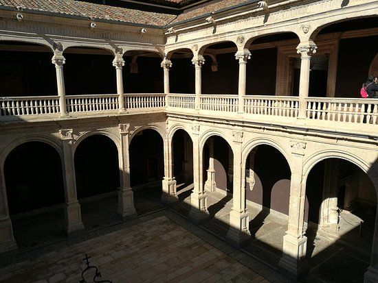 el Palacio de los Condes de Miranda