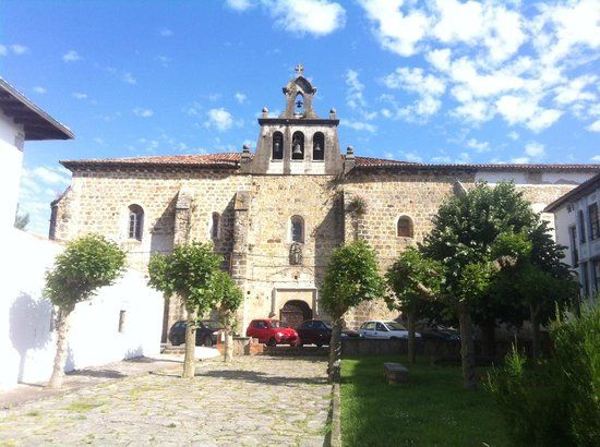 Antigua capilla y convento de Santa Ana