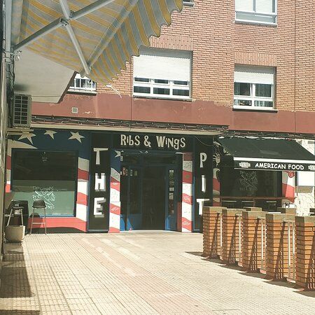 THE PIT Ribs & Wings
